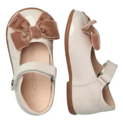 Arabesque Ballerina