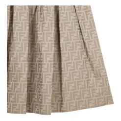 Beige og hvid jacquard kjole
