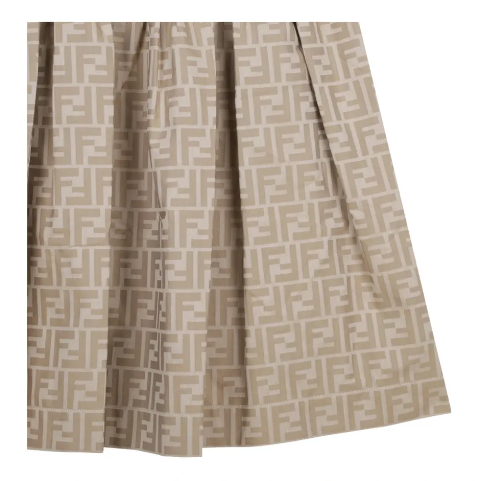 Beige og hvid jacquard kjole