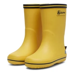 RAIN BOOT.